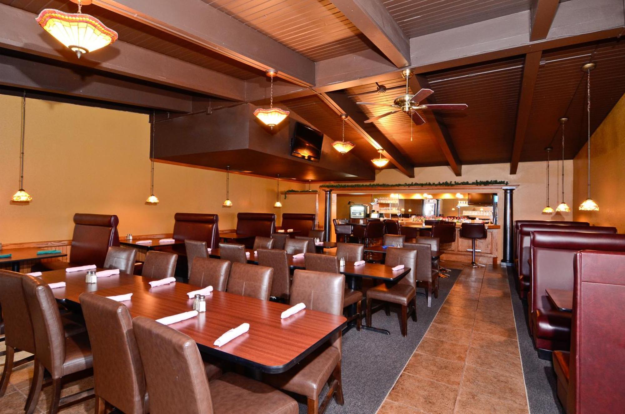 Americas Best Value Inn Iola Exterior photo