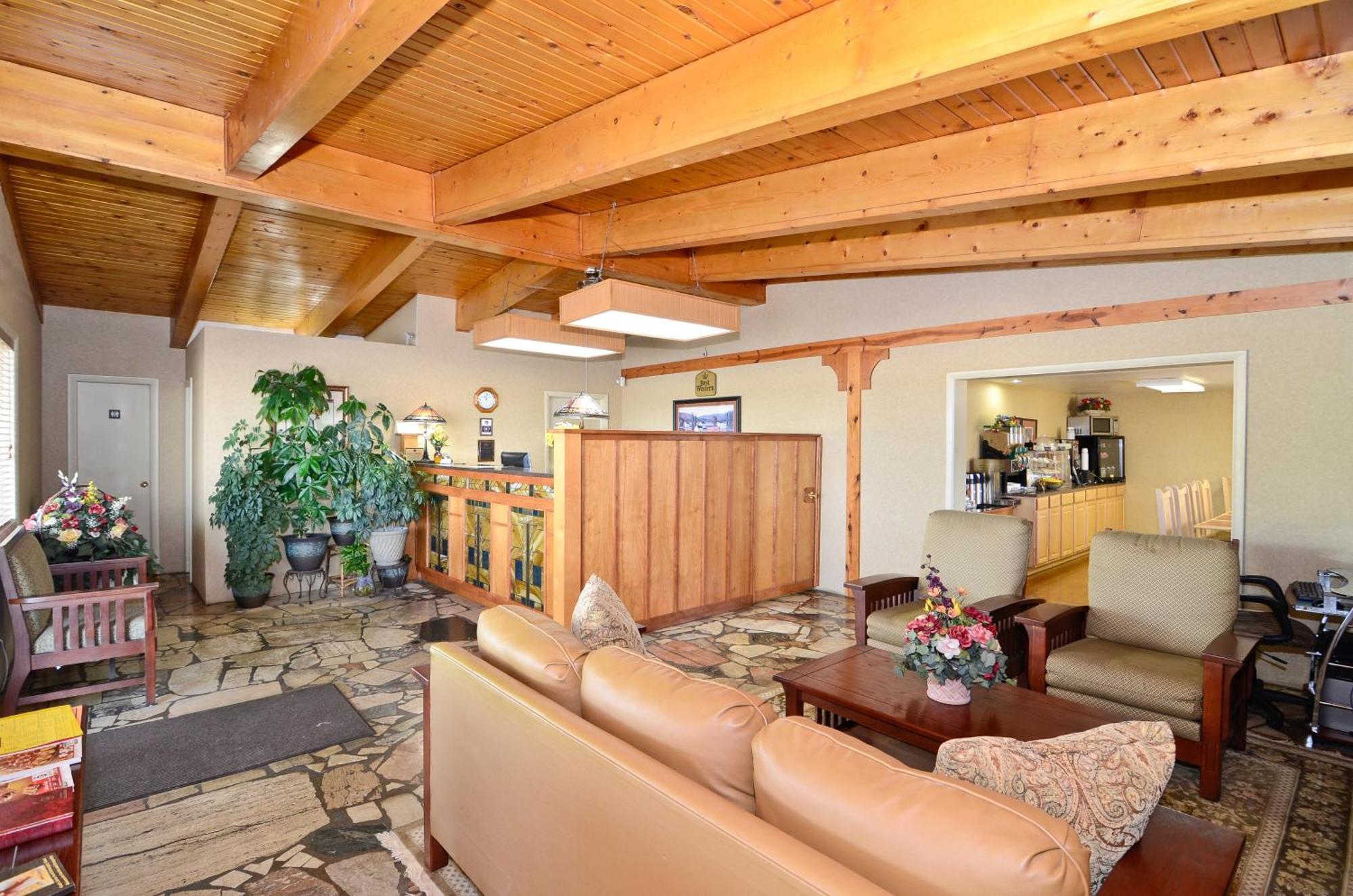 Americas Best Value Inn Iola Interior photo