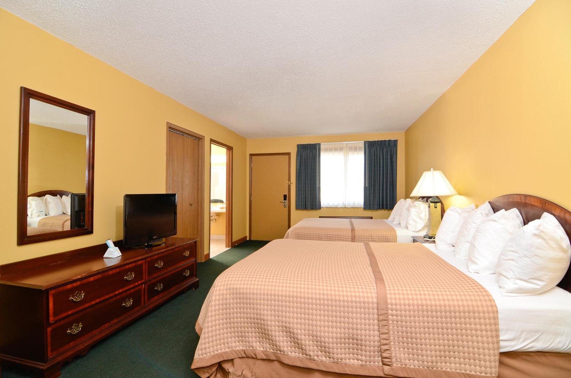 Americas Best Value Inn Iola Room photo